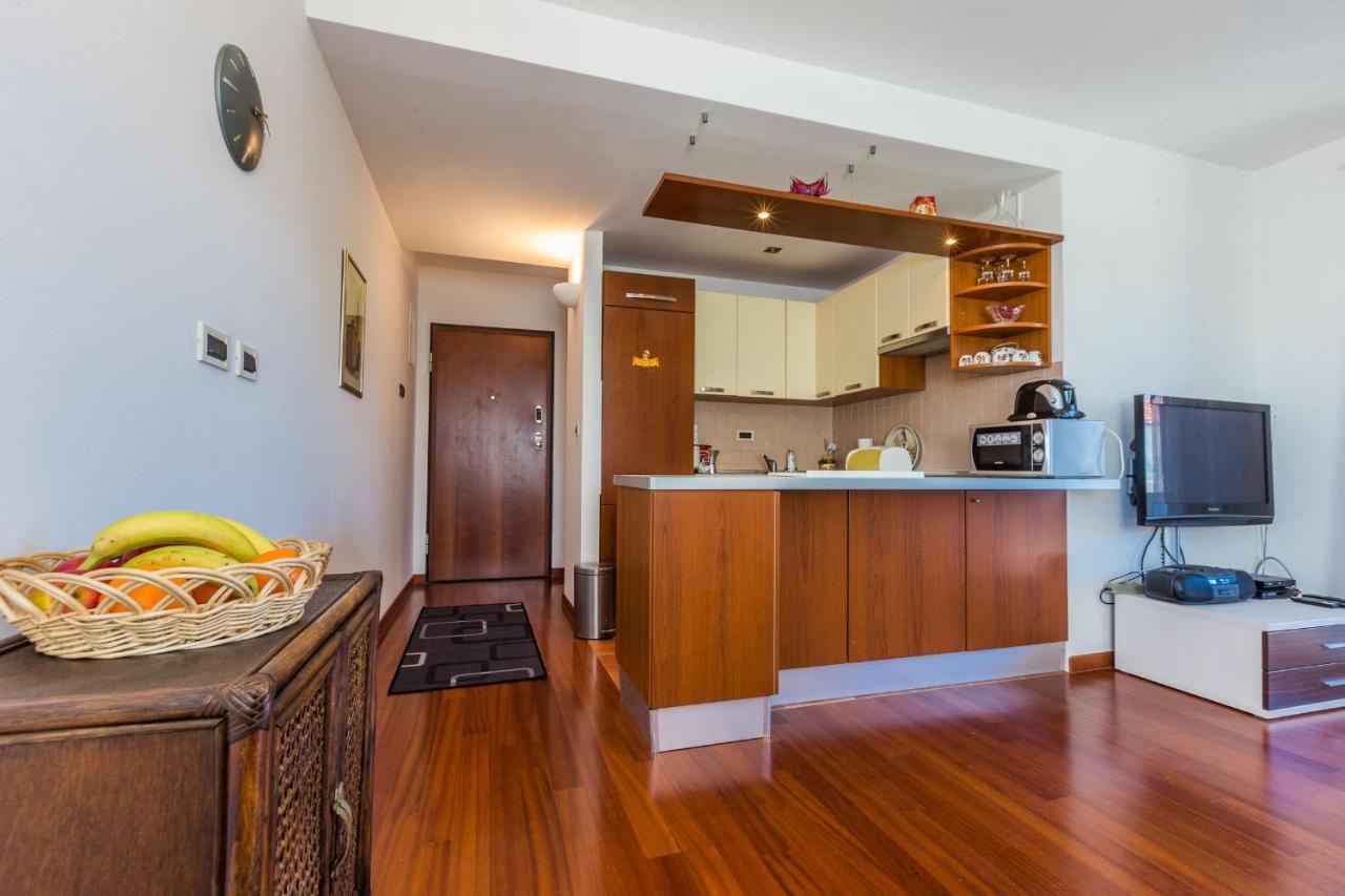 Adriano 2Br Apartment With Terrace ザダル エクステリア 写真