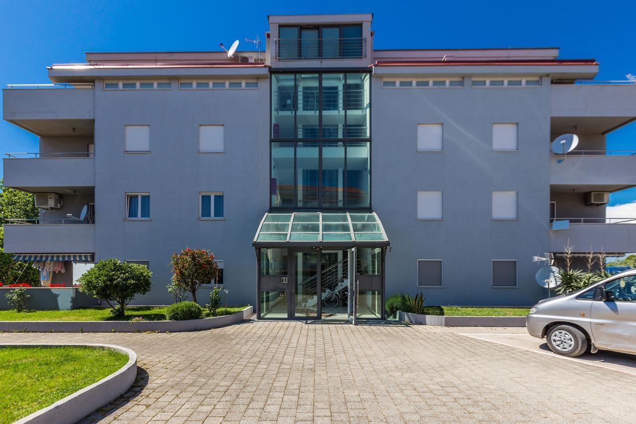 Adriano 2Br Apartment With Terrace ザダル エクステリア 写真