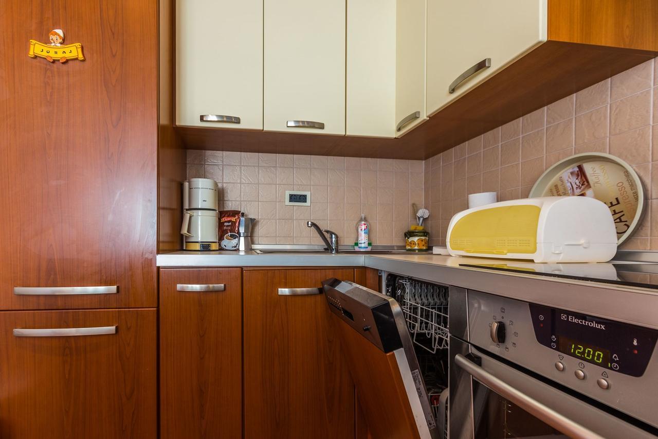 Adriano 2Br Apartment With Terrace ザダル エクステリア 写真