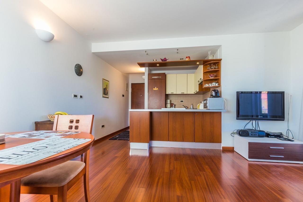 Adriano 2Br Apartment With Terrace ザダル エクステリア 写真